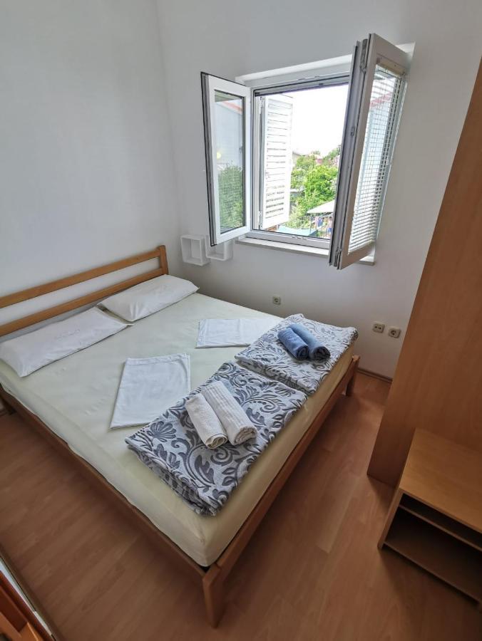 Apartments Vito Trogir Exterior photo