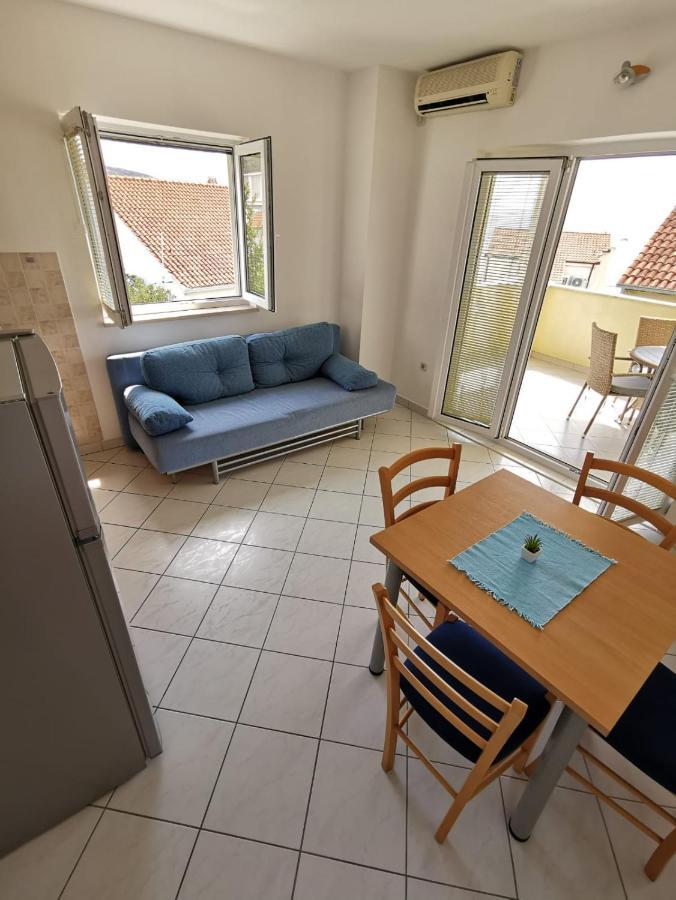 Apartments Vito Trogir Exterior photo